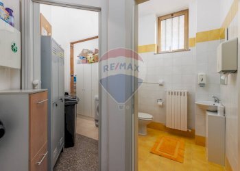 Bagno - Ufficio DON LUIGI ROCCHI
 
12, Dalmine - foto 10