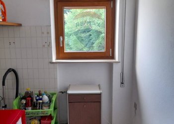 Lavanderia - Attività Commerciale Via Lastra
 
84, Alpago - foto 20