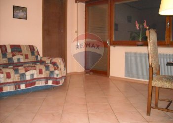 Soggiorno - Attività Commerciale Via Lastra
 
84, Alpago - foto 39