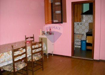 Sala da pranzo - Attività Commerciale Via Lastra
 
84, Alpago - foto 43