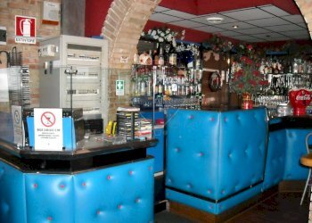 Cucina - Attività Commerciale Via Lastra
 
84, Alpago - foto 49