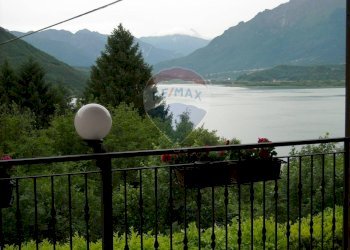 Balcone - Attività Commerciale Via Lastra
 
84, Alpago - foto 56