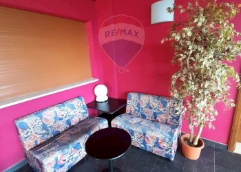 Soggiorno - Attività Commerciale Via Lastra
 
84, Alpago - foto 74