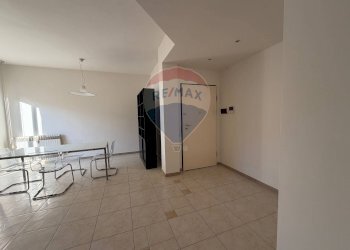 Soggiorno - Trilocale Via Foglia
 
1/A, Ancona - foto 2