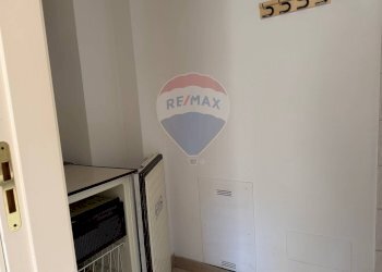 Lavanderia - Trilocale Via Foglia
 
1/A, Ancona - foto 9