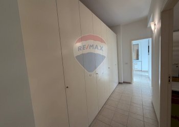 Hall / corridoio - Trilocale Via Foglia
 
1/A, Ancona - foto 11