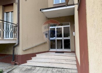 Edificio all\'aperto - Trilocale Via Foglia
 
1/A, Ancona - foto 24