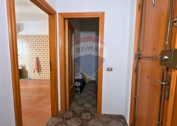 Hall / corridoio - Quadrilocale Via Ruggiero Bonghi
 
5, Vieste - foto 22