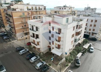 Edificio all\'aperto - Quadrilocale Via Ruggiero Bonghi
 
5, Vieste - foto 30