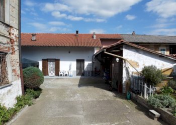 Foto 3 - Casa indipendente Via Emanuele Filiberto
 
36, Tronzano Vercellese - foto 3