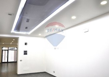 Stanza vuota - Stabile - Palazzo Vicolo Antini
 
6, Fidenza - foto 17