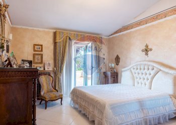 Camera / camera da letto - Villa Via Del Mare
 
21, Marano di Napoli - foto 33