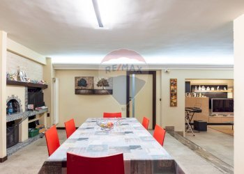 Sala da pranzo - Villa Via Del Mare
 
21, Marano di Napoli - foto 49