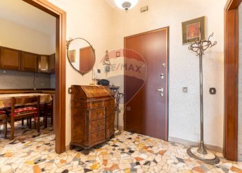 Hall / corridoio - Bilocale VIALE CAMPANIA
 
58, Monza - foto 9