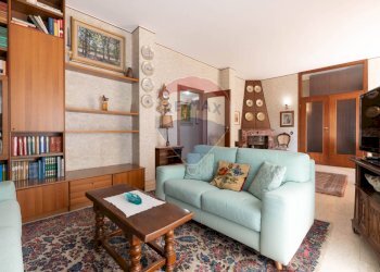 Soggiorno - Bilocale VIALE CAMPANIA
 
58, Monza - foto 17