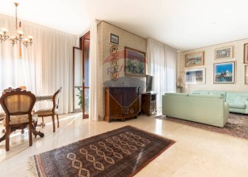 Sala da pranzo - Bilocale VIALE CAMPANIA
 
58, Monza - foto 19