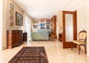 Soggiorno - Bilocale VIALE CAMPANIA
 
58, Monza - foto 20