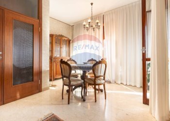 Sala da pranzo - Bilocale VIALE CAMPANIA
 
58, Monza - foto 23