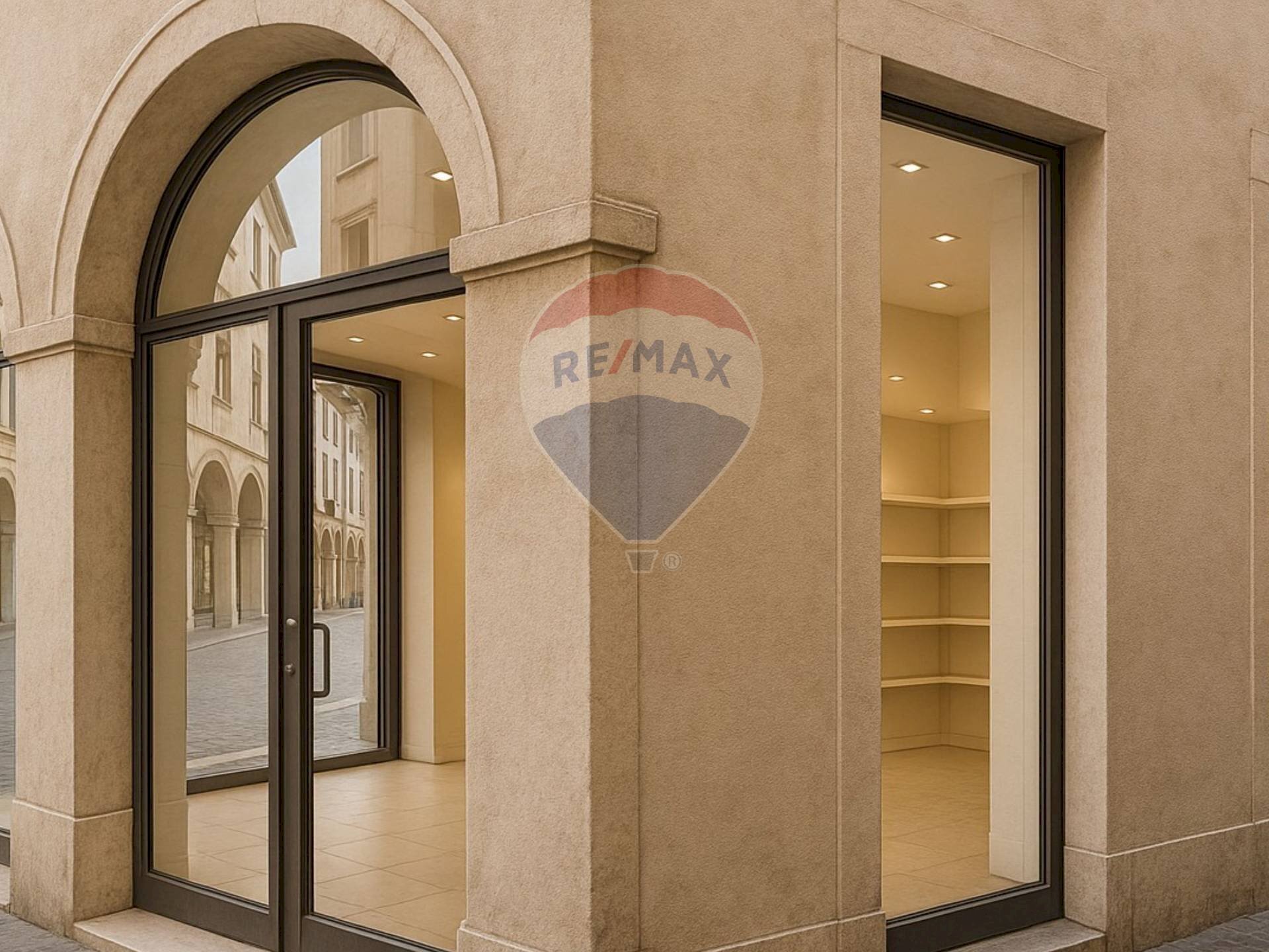 Edificio all\'aperto - Negozio Treviso - foto 3
