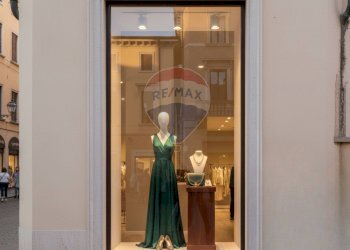 Vetrina - Negozio Treviso - foto 7