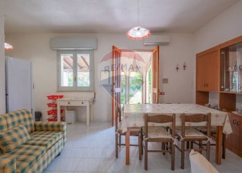 Sala da pranzo - Villa via delle fragole, Pozzallo - foto 9