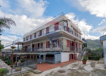 Edificio all\'aperto - Appartamento via Olio di Lino
 
16, Palermo - foto 2