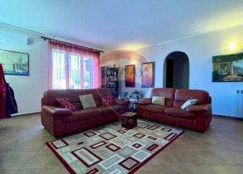 Soggiorno - Four-room apartment Via Altofonte
 
150A, Monreale - photo 2