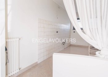 Foto 5 - Stabile - Palazzo Via Avezzano
 
6, Montesilvano - foto 5