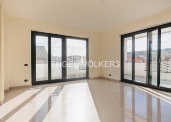 Foto 6 - Stabile - Palazzo Via Avezzano
 
6, Montesilvano - foto 6