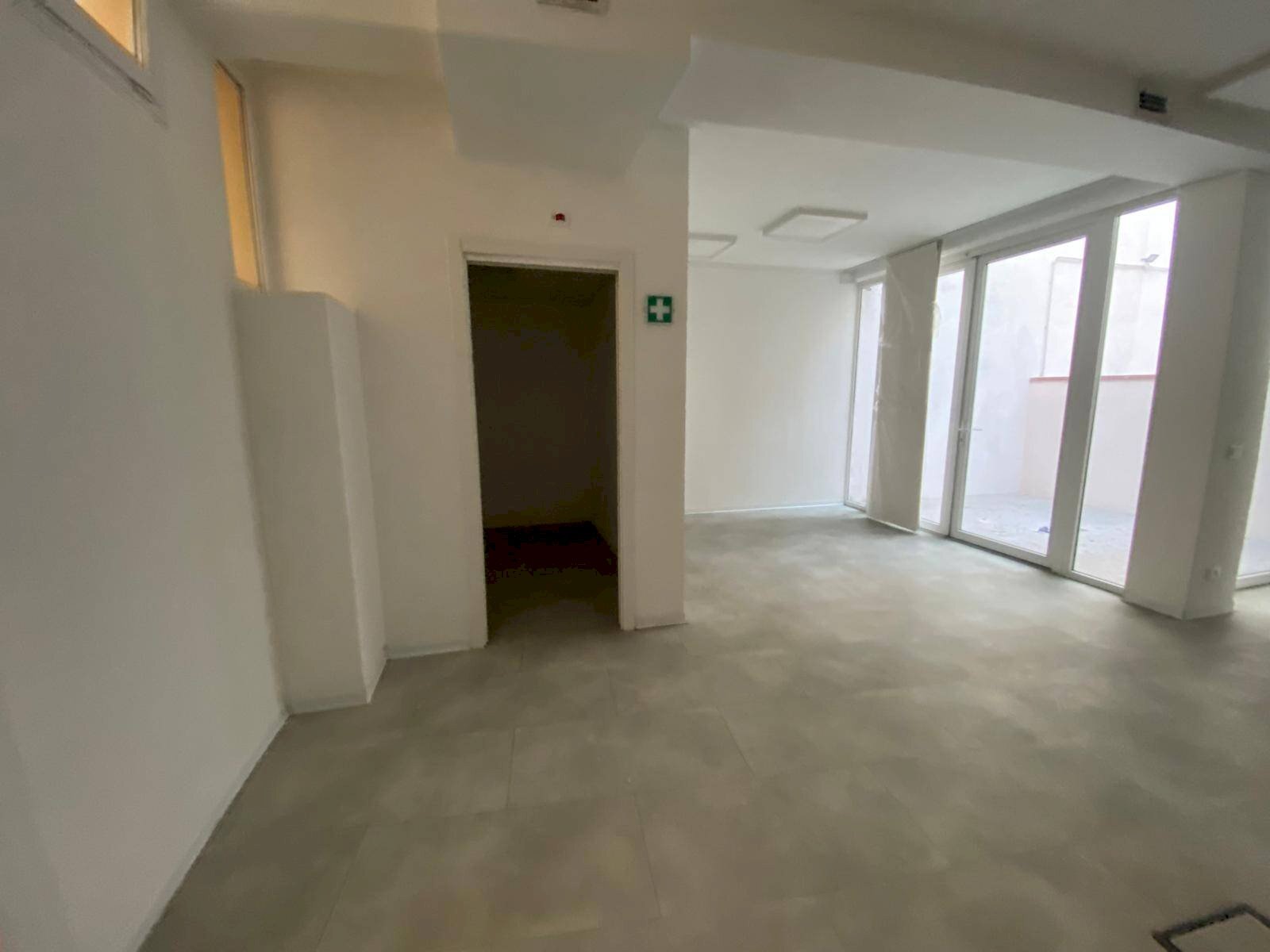 Foto 3 - Attività Commerciale via Pisana, Pontedera - foto 3