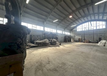 Foto 16 - Attività Commerciale via dell'arte
 
8, Pietrasanta - foto 16