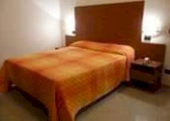 Foto 2 - Attività Commerciale via manzoni
 
12, Montecatini-Terme - foto 2