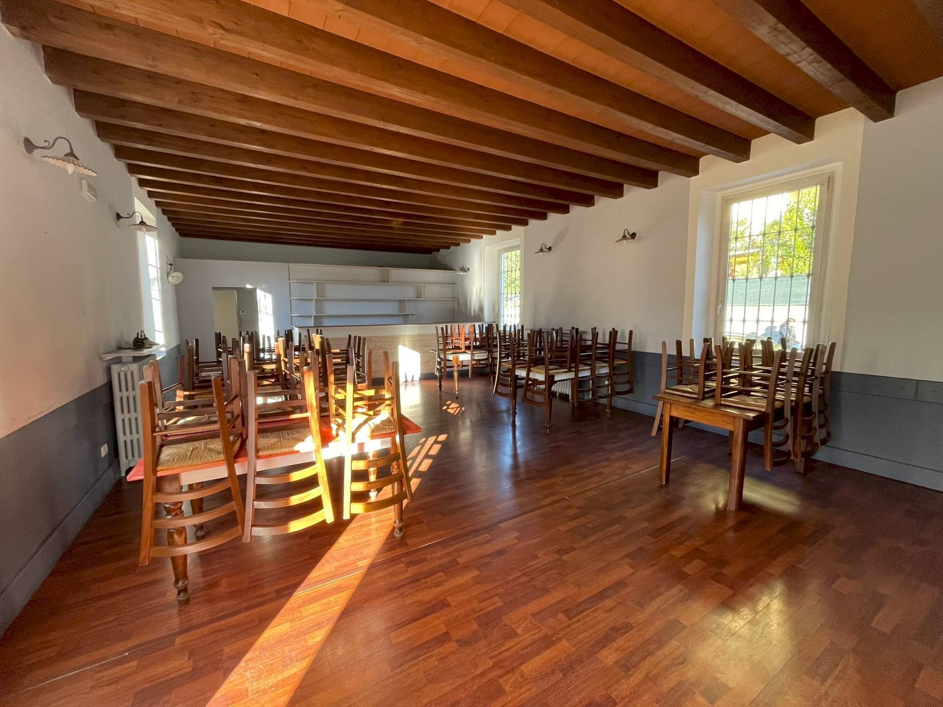 Foto 3 - Attività Commerciale Via Monte Generoso
 
7, Varese - foto 3