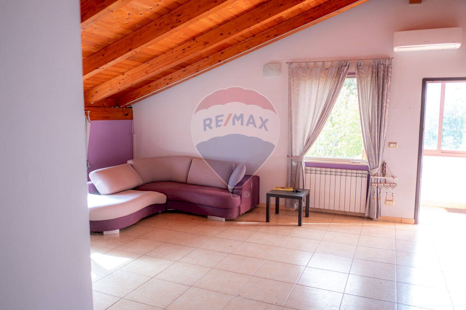 Soggiorno - Appartamento via Beato Josèmaria Escrivà
 
7, Cerisano - foto 2