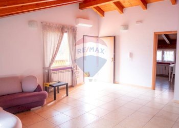 Soggiorno - Appartamento via Beato Josèmaria Escrivà
 
7, Cerisano - foto 4