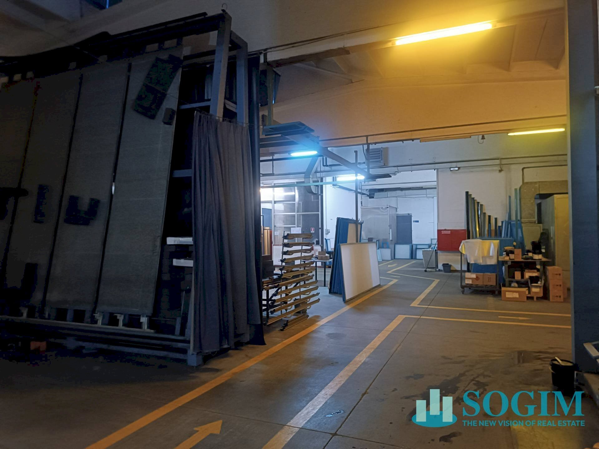 Produzione_2 - Capannone Via Regina
 
115, Fino Mornasco - foto 3