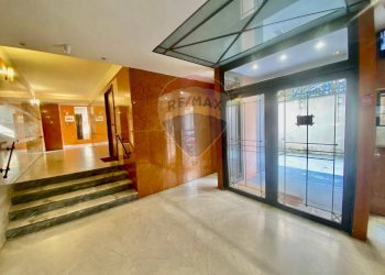 Ricezione / Lobby - Quadrilocale Via Bernardo Cavallino, Napoli - foto 3