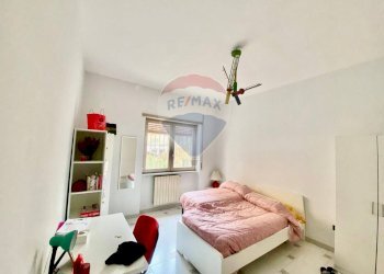 Camera / camera da letto - Quadrilocale Via Bernardo Cavallino, Napoli - foto 12