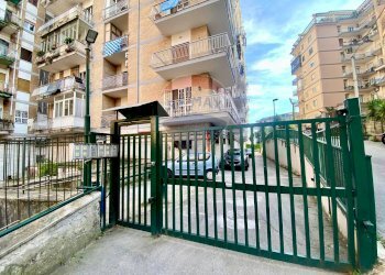 Edificio all\'aperto - Quadrilocale Via Bernardo Cavallino, Napoli - foto 20