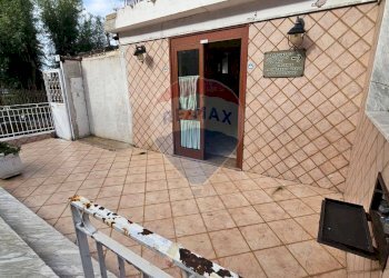 Terrazza - Locale Commerciale Via Solfatara, Pozzuoli - foto 4