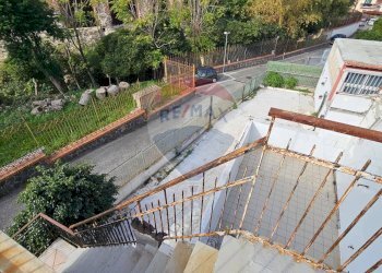 Balcone - Locale Commerciale Via Solfatara, Pozzuoli - foto 15