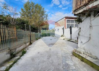 Terrazza - Locale Commerciale Via Solfatara, Pozzuoli - foto 19