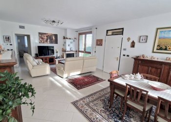 Foto 6 - Villa Via Lucio Mongardi
 
33, Ferrara - foto 6