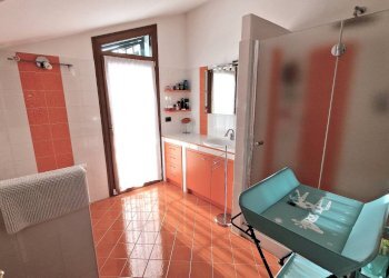 Foto 28 - Villa Via Lucio Mongardi
 
33, Ferrara - foto 28