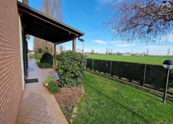 Foto 45 - Villa Via Lucio Mongardi
 
33, Ferrara - foto 45