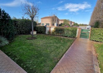 Foto 49 - Villa Via Lucio Mongardi
 
33, Ferrara - foto 49