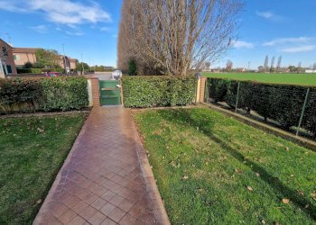 Foto 50 - Villa Via Lucio Mongardi
 
33, Ferrara - foto 50