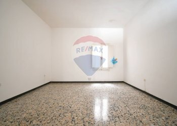 Stanza vuota - Casa semi indipendente Vico Crispi
 
9, Domusnovas - foto 26