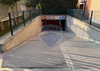 Non correlato - Box Via Comune Antico
 
31, Milano - photo 2