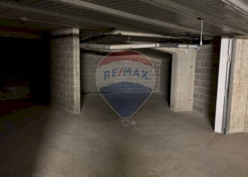 Parcheggio - Box Via Comune Antico
 
31, Milano - photo 5